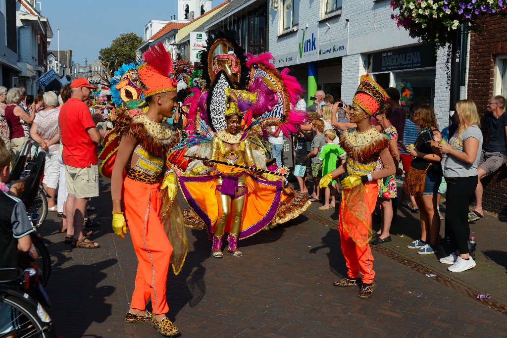 ../Images/Zomercarnaval Noordwijkerhout 2016 049.jpg